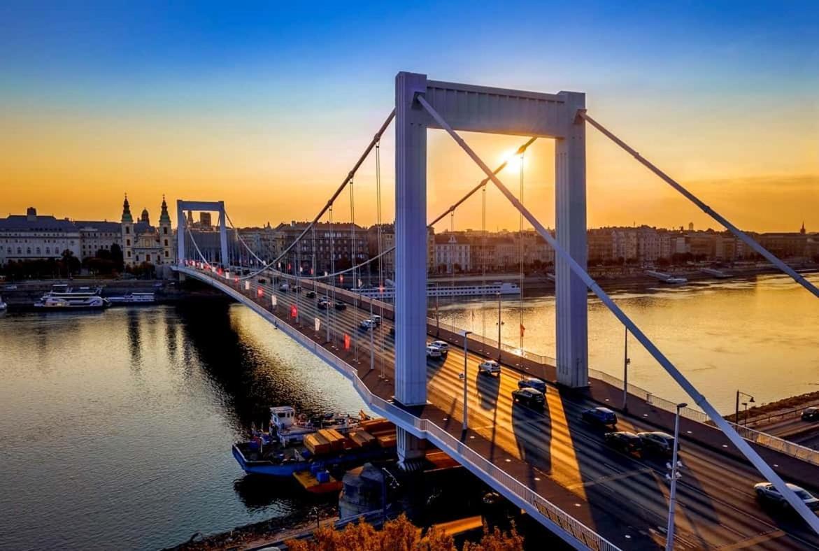 Vamos Apartment City Center Budapest Eksteriør billede